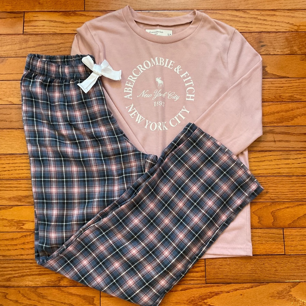 Cute Abercrombie Girls’ pajama set NWOT